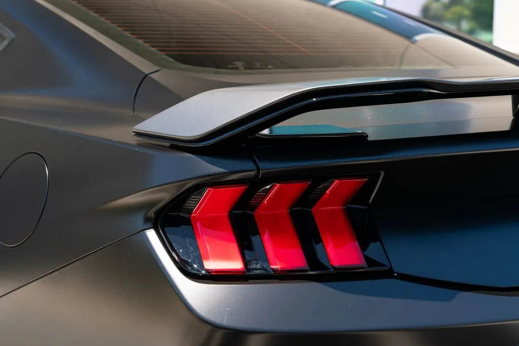 Ford Mustang photo 20