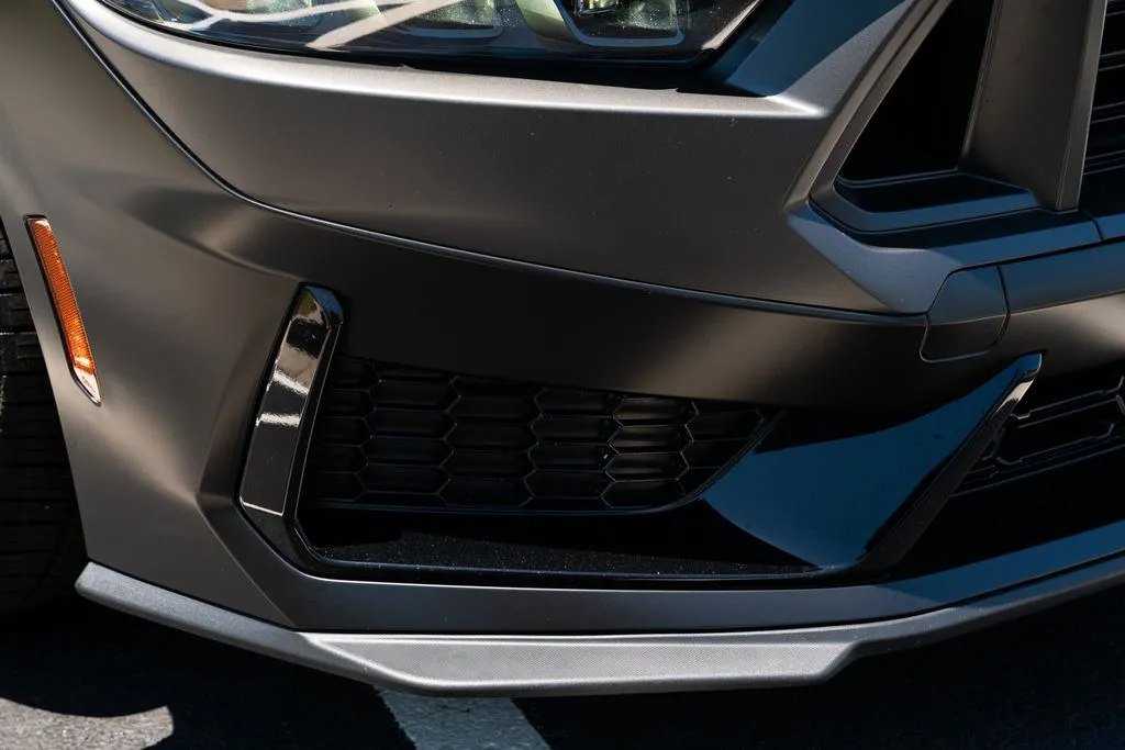 Ford Mustang photo 10