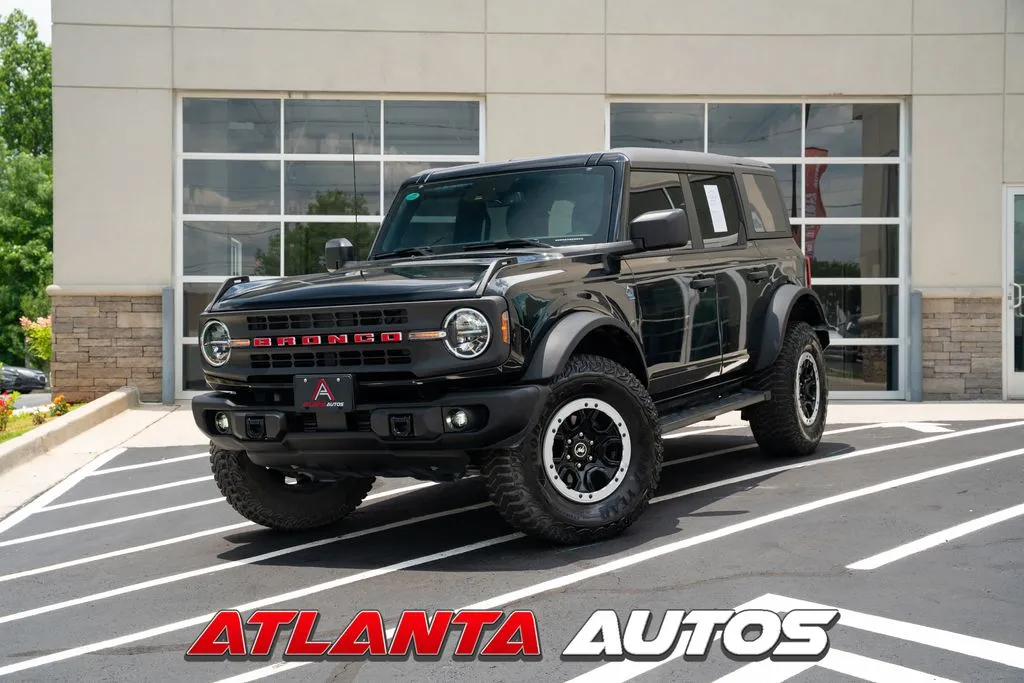 2024 Ford Bronco Black Diamond Mid (322A) 4x4's photo