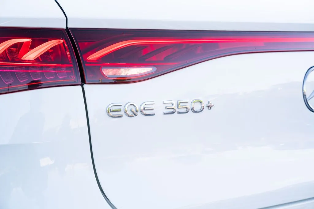 Mercedes-Benz EQE photo 21