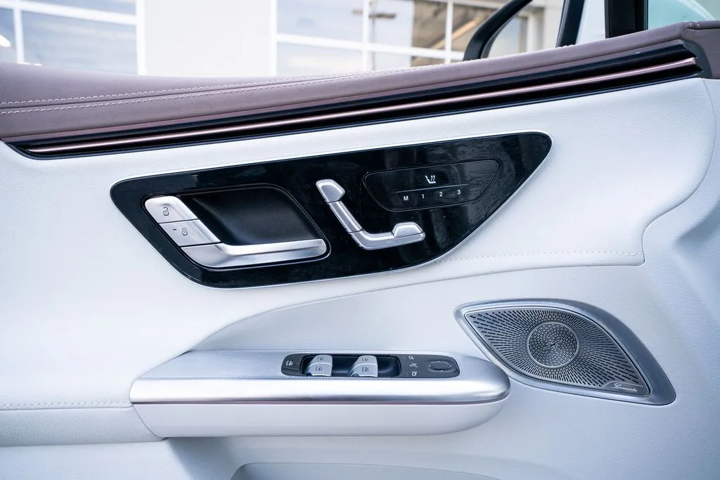 Mercedes-Benz EQE photo 29