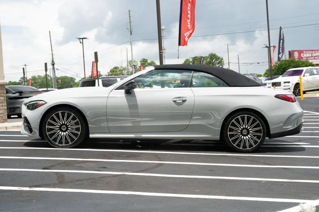 Mercedes-Benz CLE photo 21