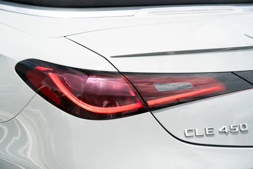 Mercedes-Benz CLE photo 18