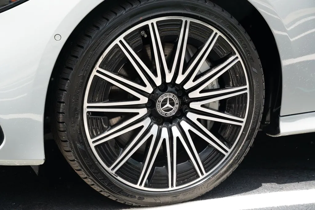 Mercedes-Benz CLE photo 23