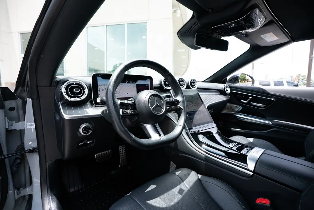 Mercedes-Benz CLE photo 27