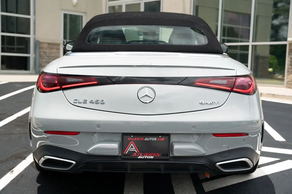 Mercedes-Benz CLE photo 16