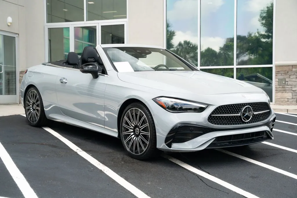 Mercedes-Benz CLE photo 8