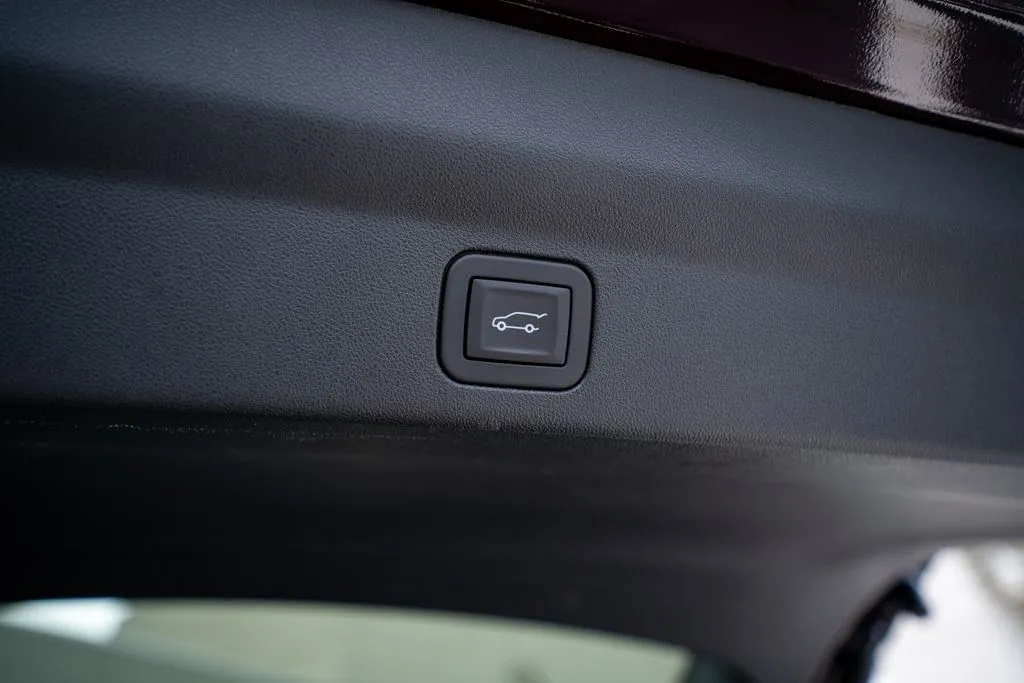 Cadillac Escalade IQ photo 49