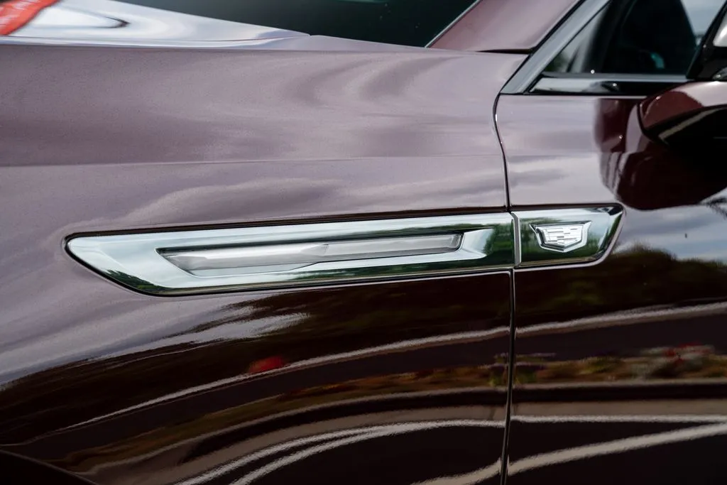 Cadillac Escalade IQ photo 21