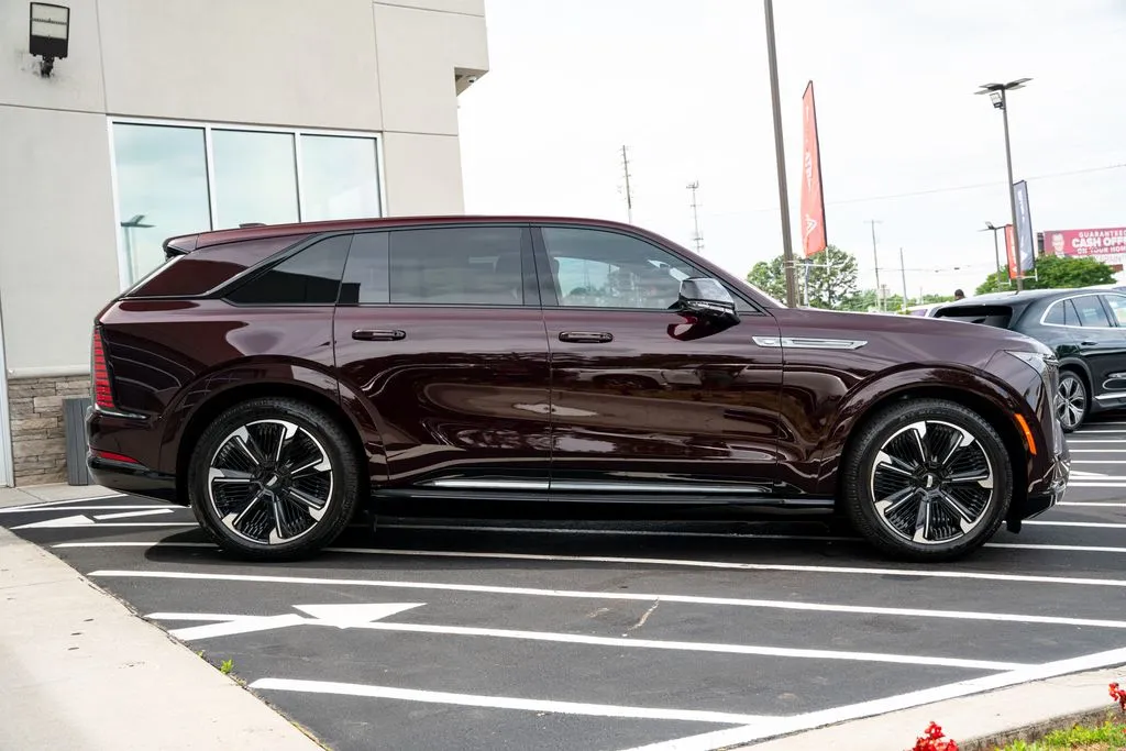 Cadillac Escalade IQ photo 9