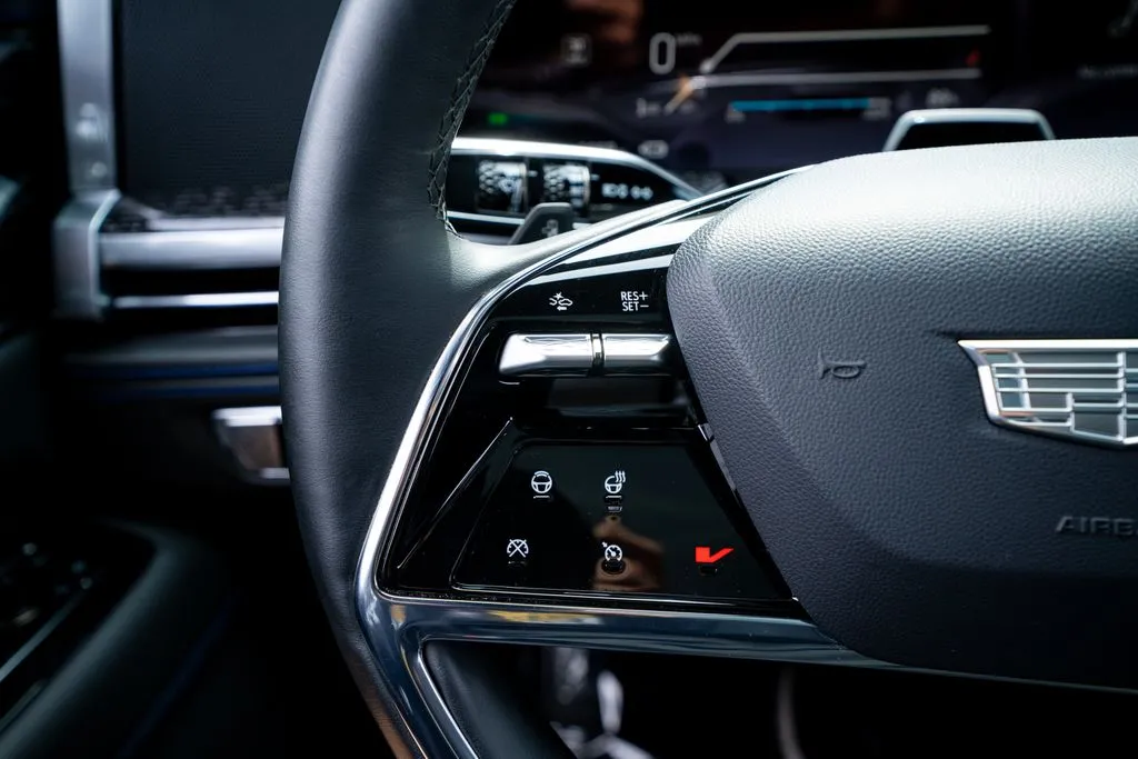 Cadillac Escalade IQ photo 31