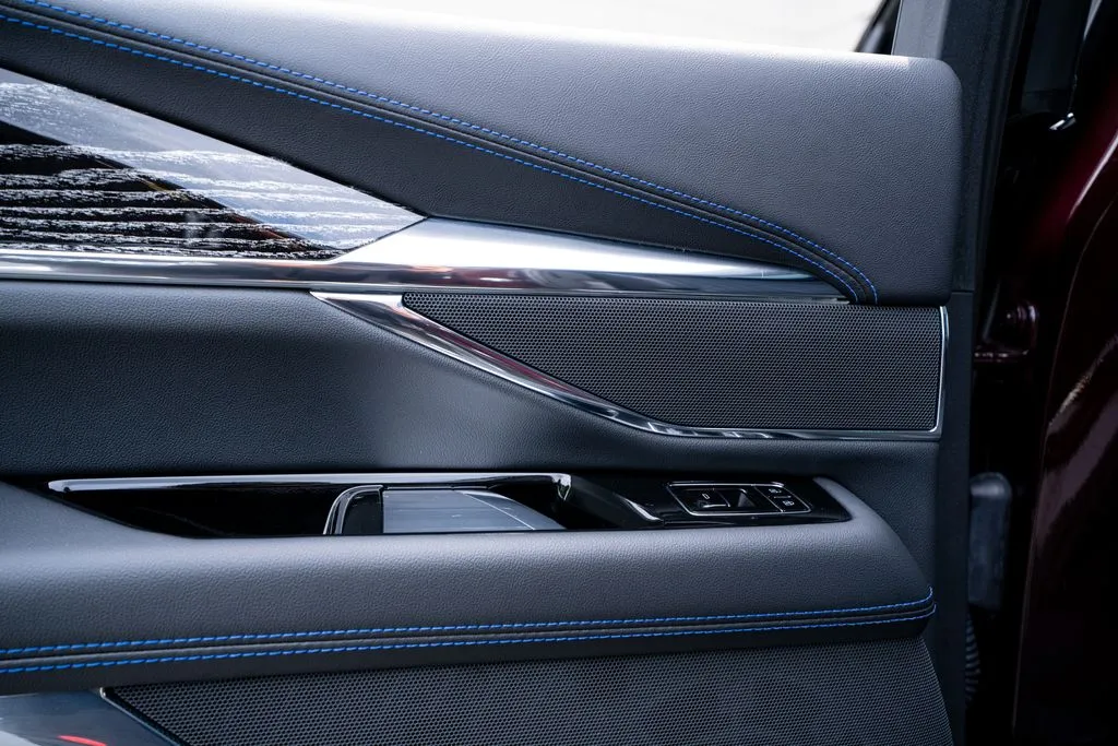 Cadillac Escalade IQ photo 41