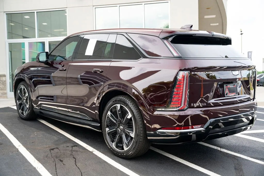Cadillac Escalade IQ photo 15