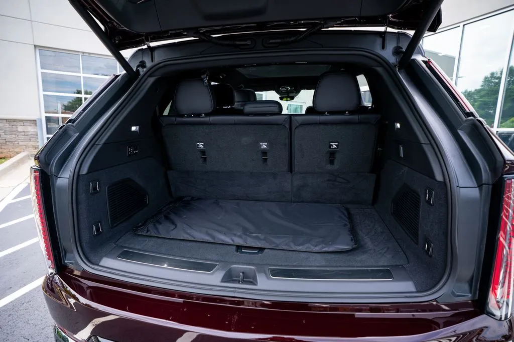 Cadillac Escalade IQ photo 48