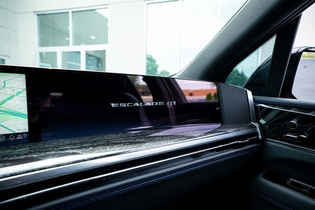 Cadillac Escalade IQ photo 38