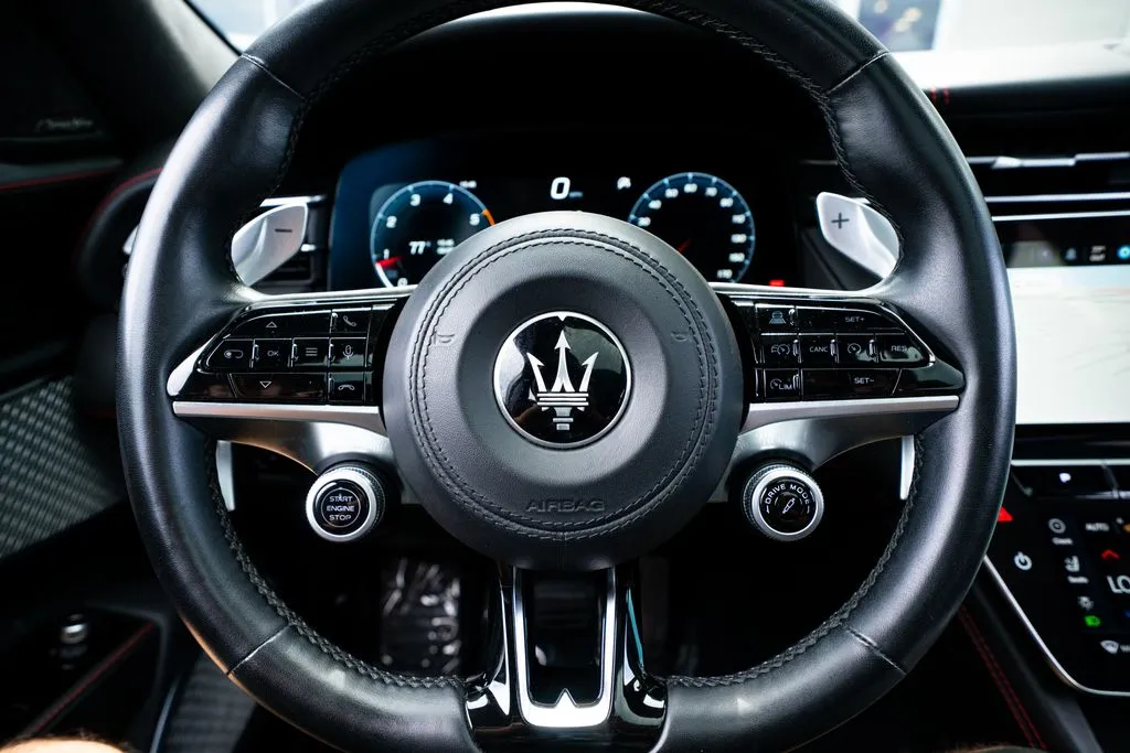 Maserati Grecale photo 38