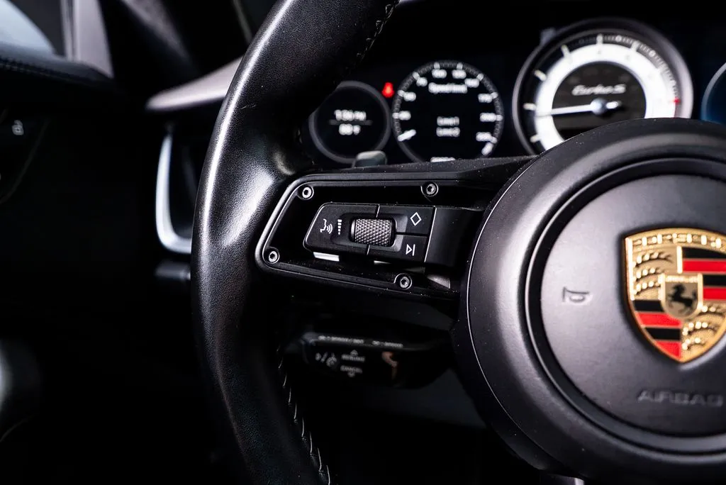 Porsche 911 photo 43