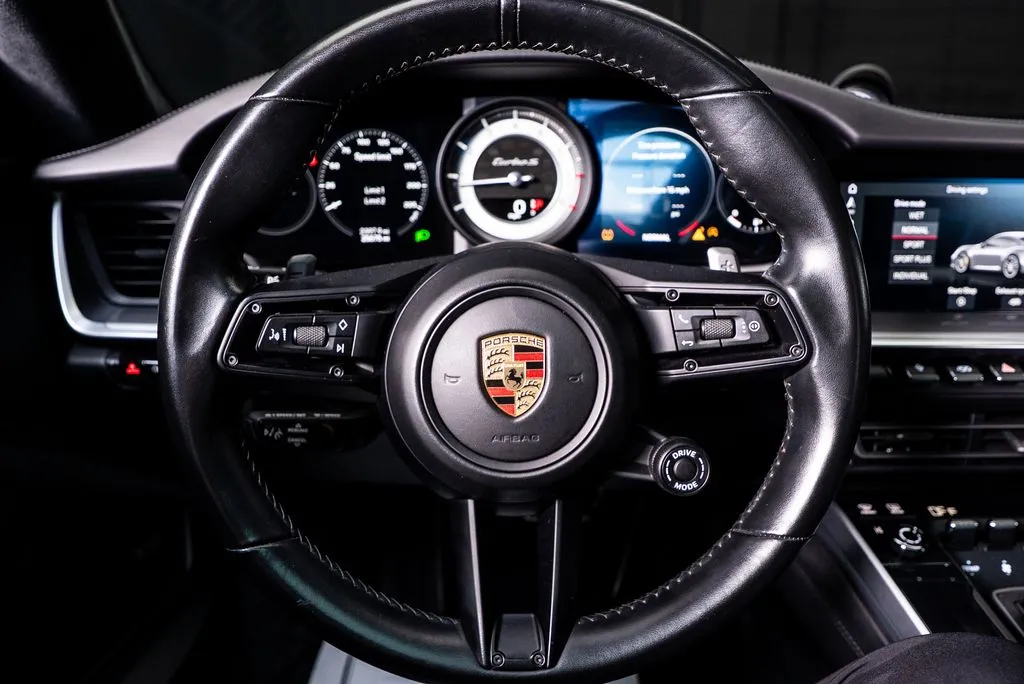 Porsche 911 photo 42