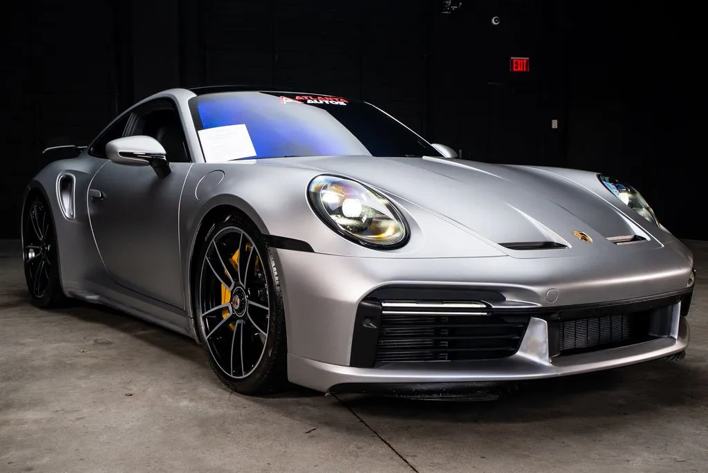 Porsche 911 photo 13