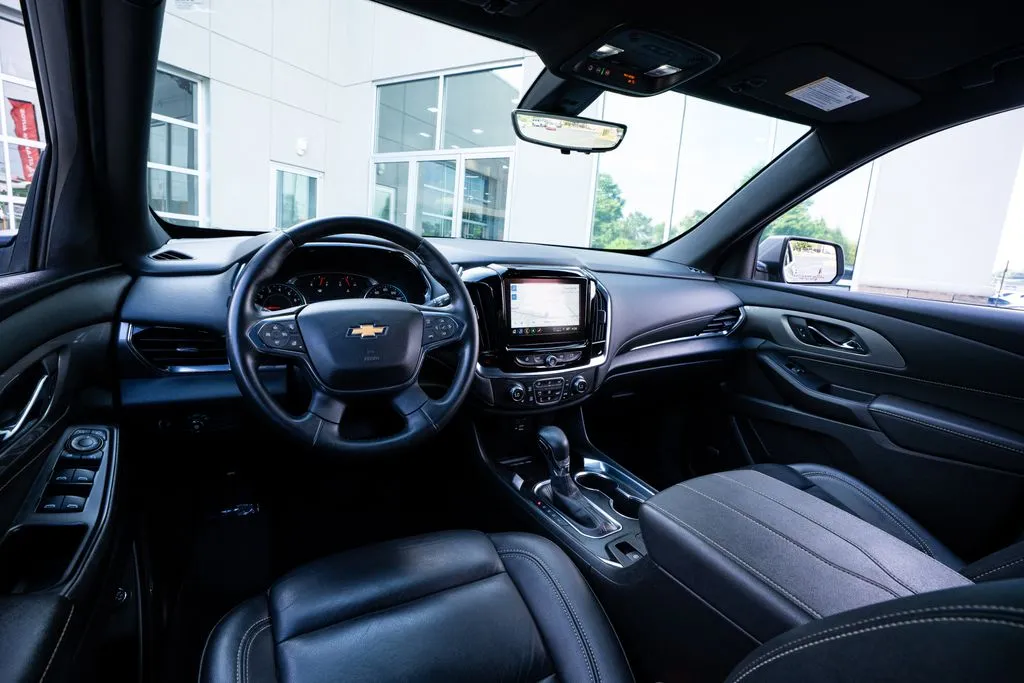 Chevrolet Traverse photo 48