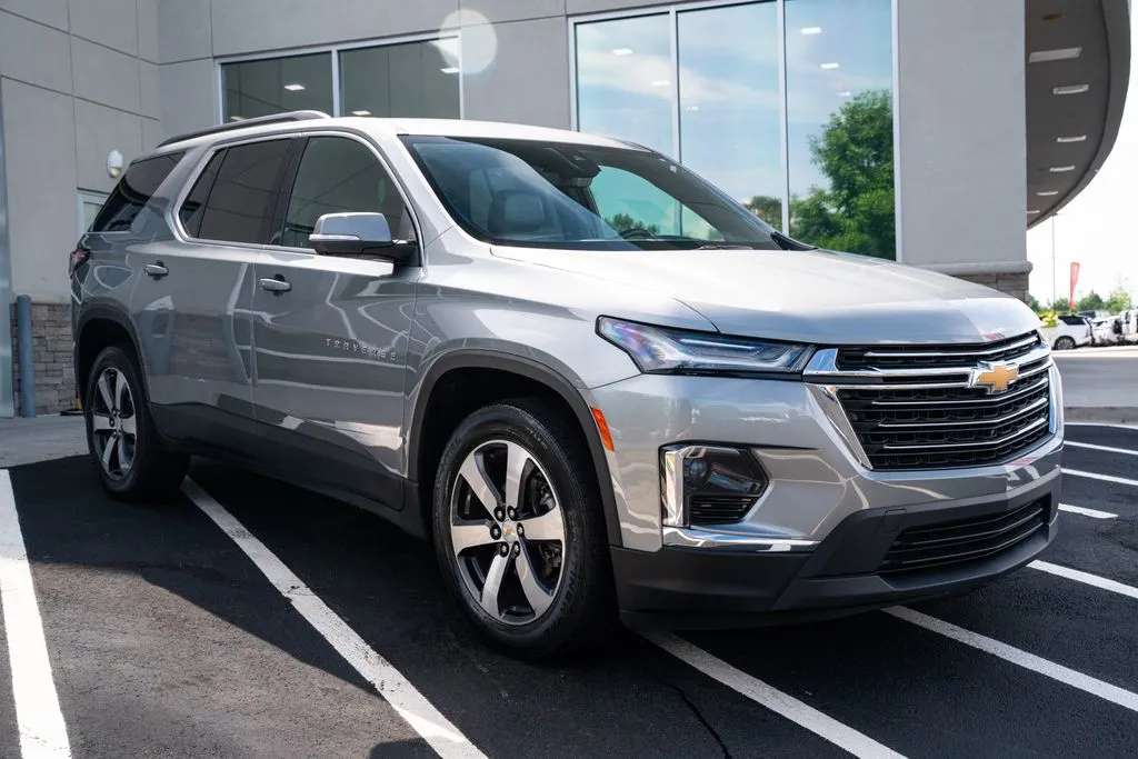 Chevrolet Traverse photo 7
