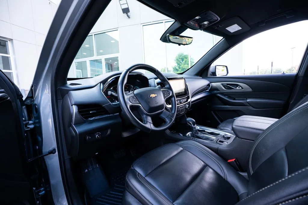 Chevrolet Traverse photo 30