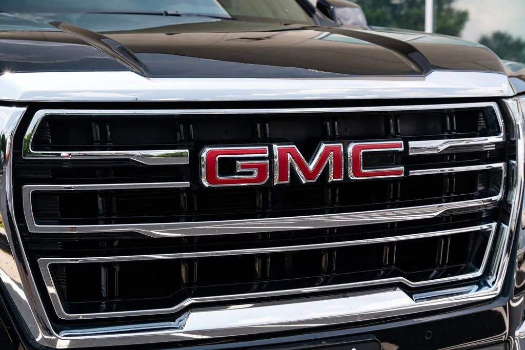 GMC Yukon photo 6