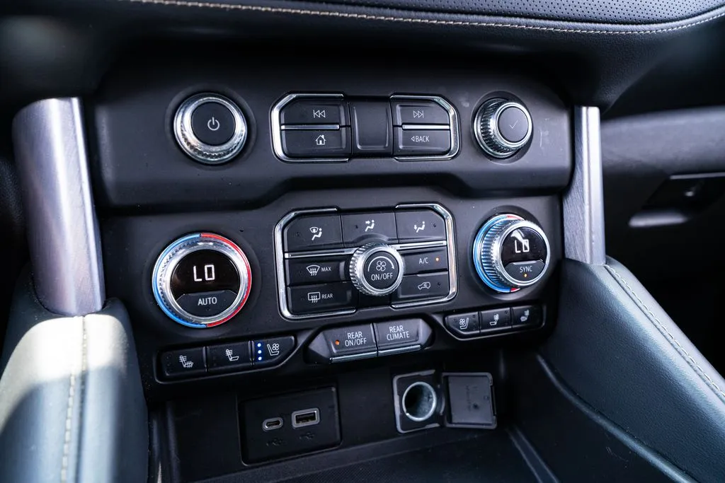 GMC Yukon photo 43