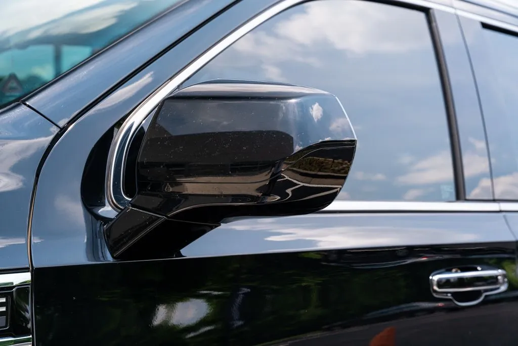 GMC Yukon photo 26