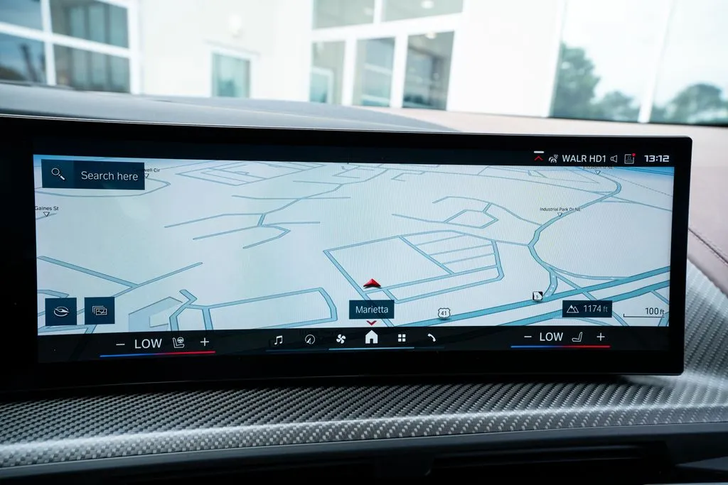 BMW XM photo 41
