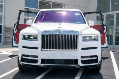 More photos of 2022 Rolls-Royce Cullinan at Atlanta Autos, GA