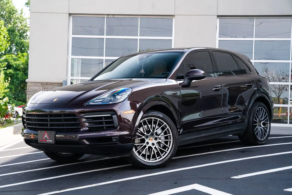 Porsche Cayenne photo 2