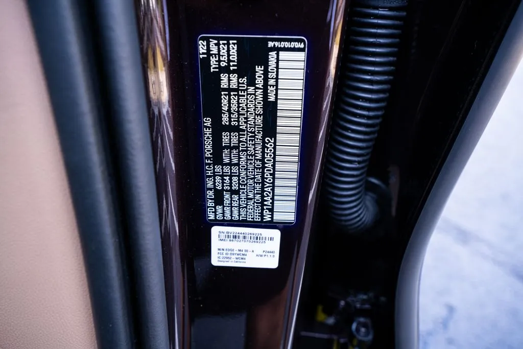 Porsche Cayenne photo 53