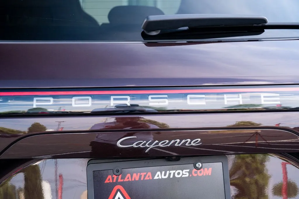 Porsche Cayenne photo 17