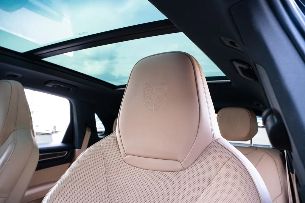Porsche Cayenne photo 32