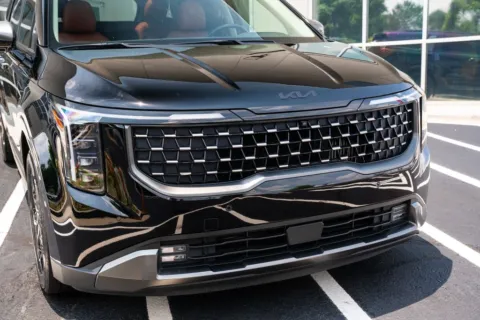 More photos of 2025 Kia Carnival Hybrid SX Prestige at Atlanta Autos, GA