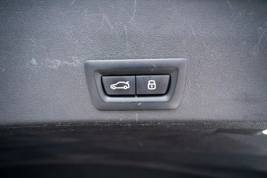 BMW XM photo 53