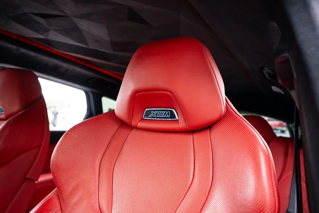 BMW XM photo 34