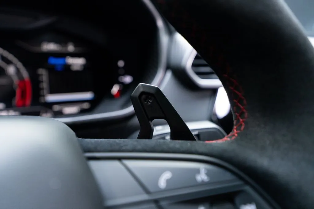 Lamborghini Urus photo 33