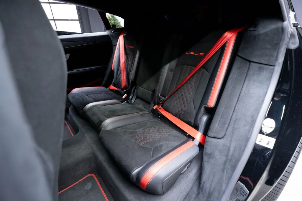 Lamborghini Urus photo 50