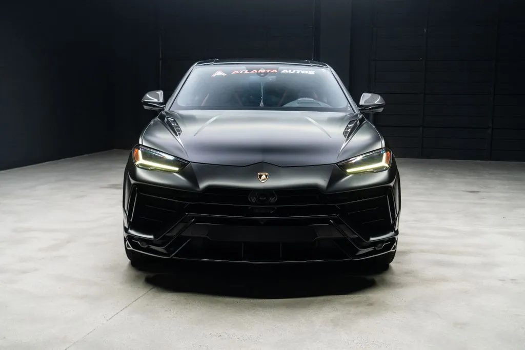 Lamborghini Urus photo 6