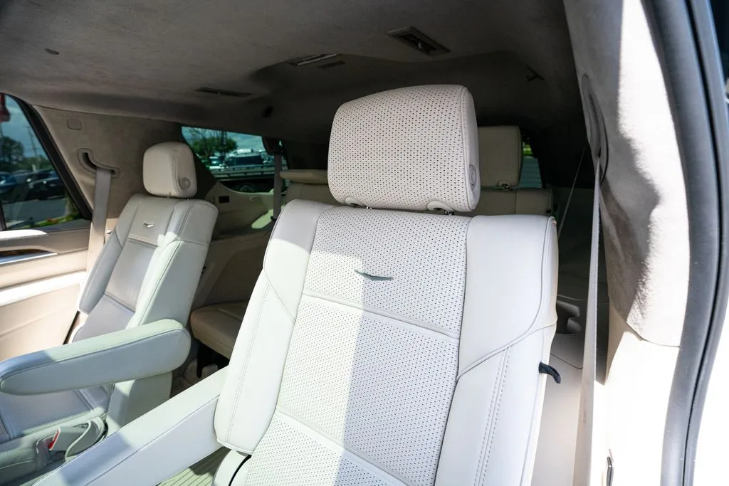 Cadillac Escalade photo 51
