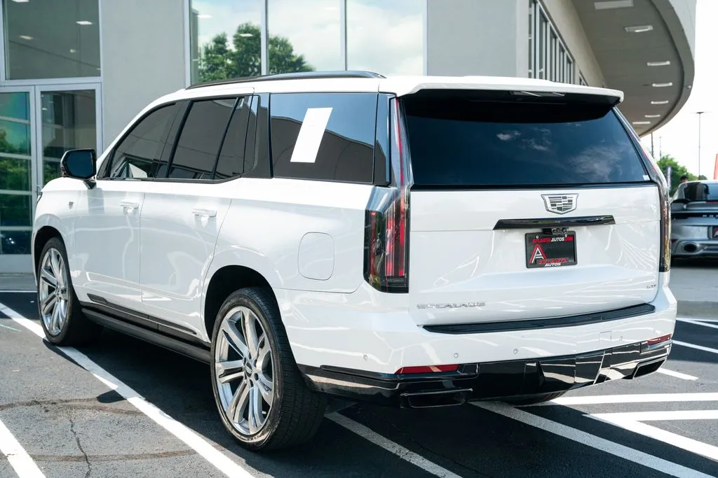 Cadillac Escalade photo 17