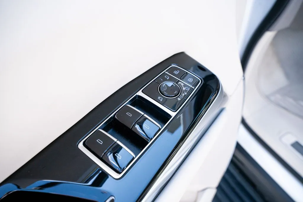 Cadillac Escalade photo 28