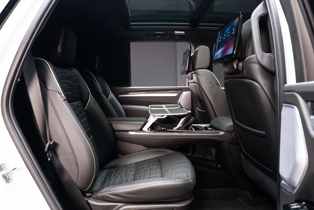 Cadillac Escalade photo 42