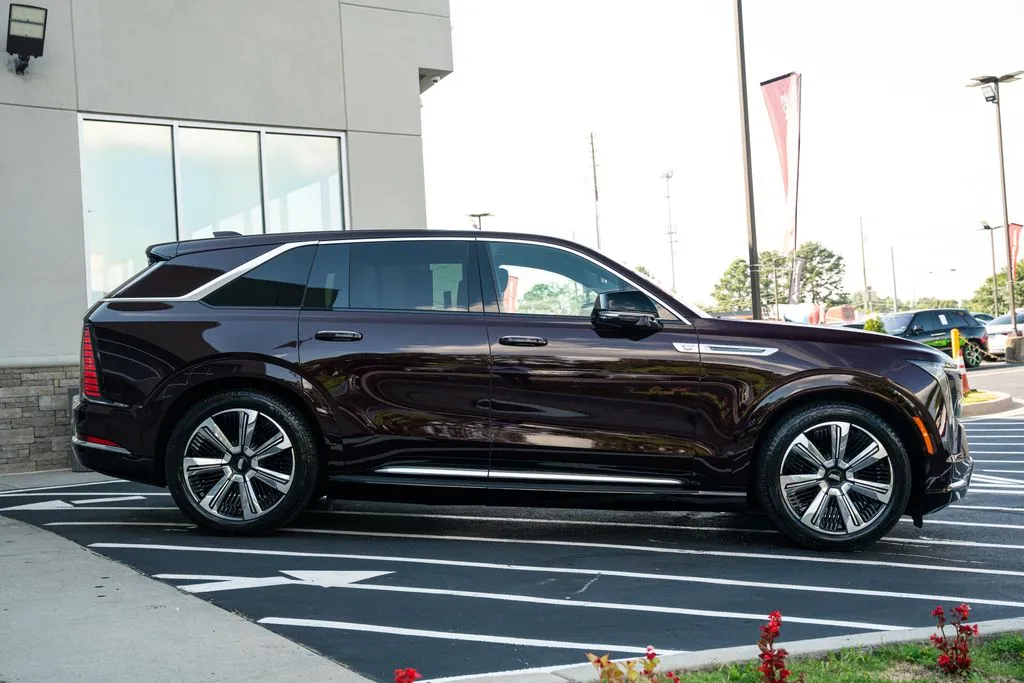 Cadillac Escalade IQ photo 9
