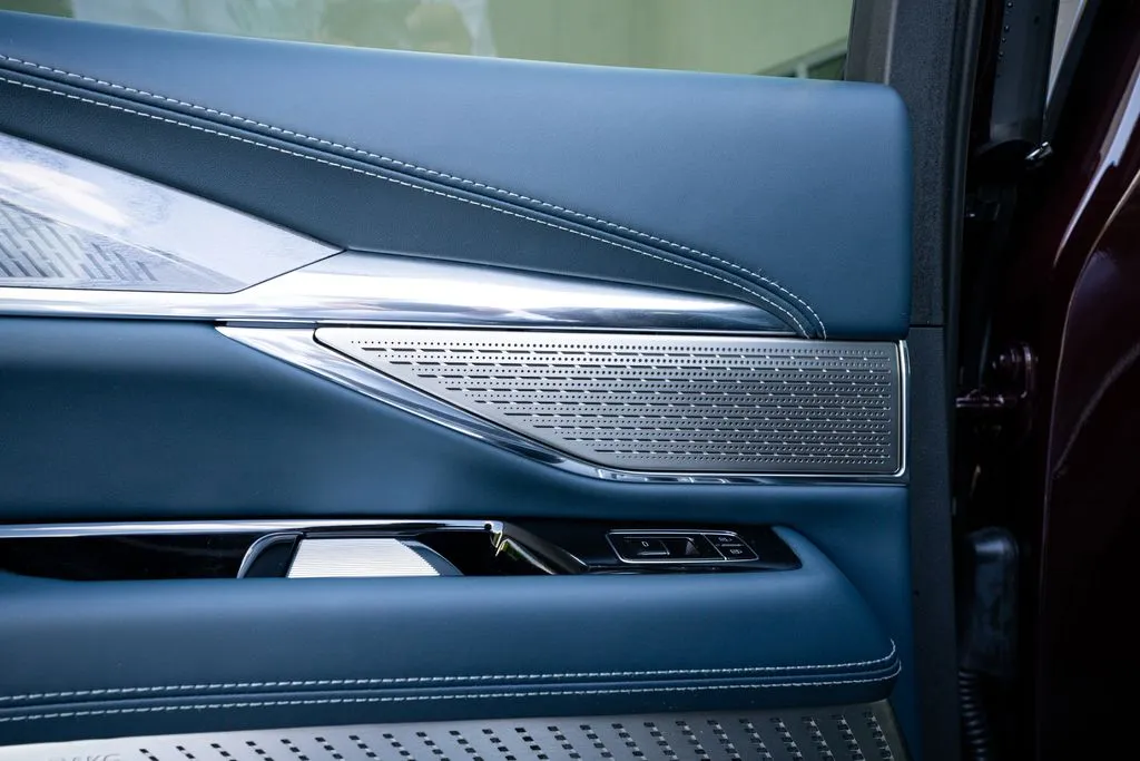 Cadillac Escalade IQ photo 45