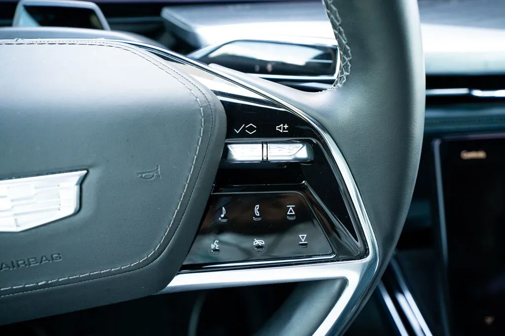 Cadillac Escalade IQ photo 35