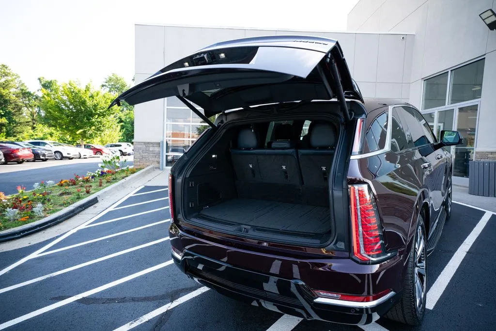 Cadillac Escalade IQ photo 52