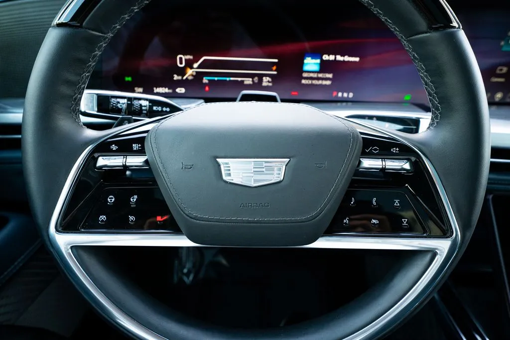 Cadillac Escalade IQ photo 33